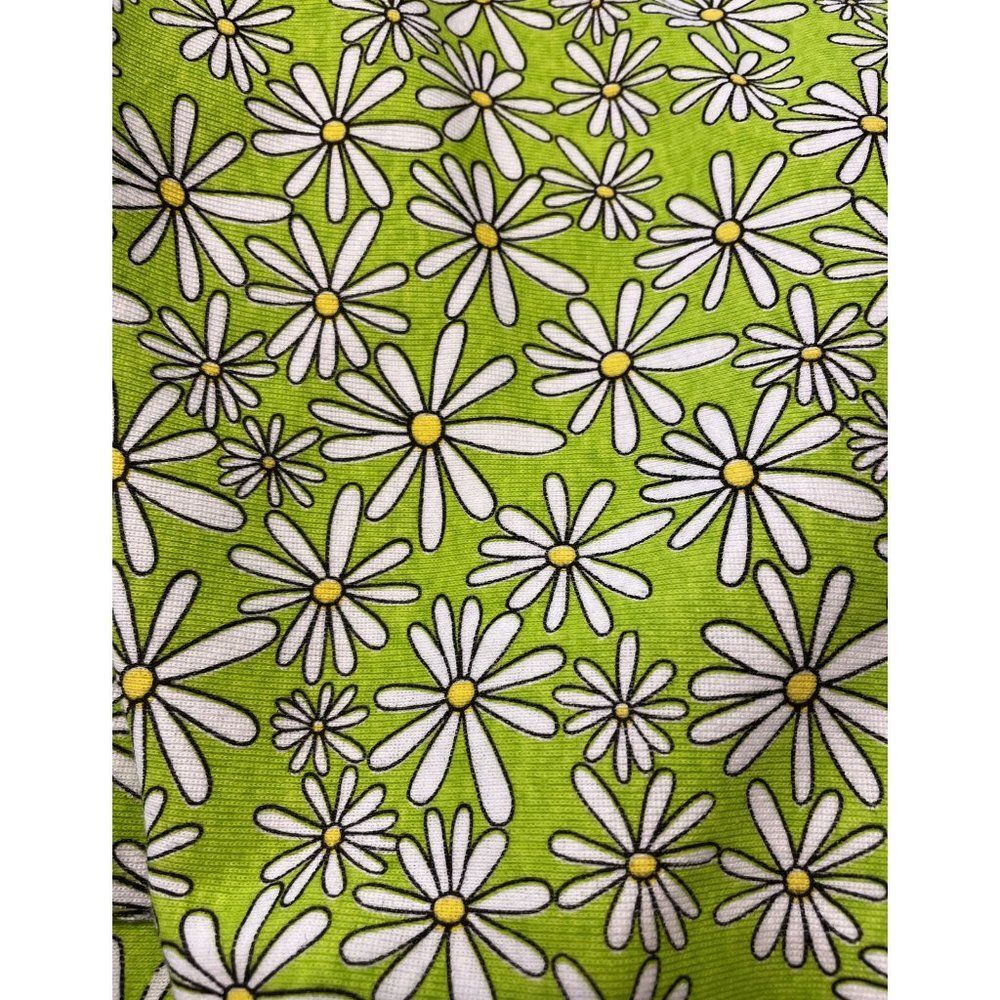 vintage 60s Inspired fabric 78x62 Green Daisy